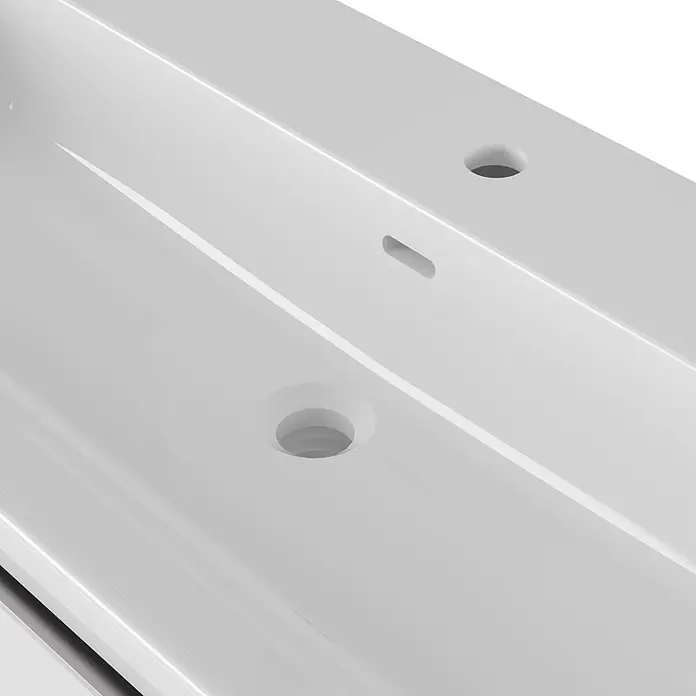 Villeroy & Boch Subway 3.0 Badmöbel-Set - Gesamtbreite Badmöbel: 127,2 cm, Brilliant White, Hahnloch: Mitte, Waschbecken in Weiß Alpin mit schmutzabweisender Glasur, Eine große Waschschüssel - Weißes Keramik-Waschbecken mit zwei Wasserhahnlöchern und einem rechteckigen Überlaufschlitz.