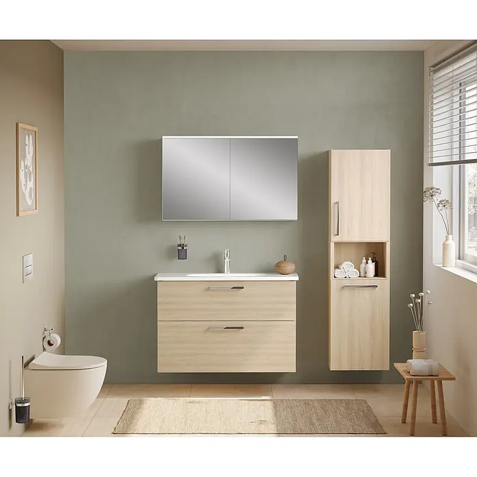 VitrA Badmöbel-Set Root Flat - B x T x H: 100 x 45 x 65 cm, Eiche Natur - Heller Holzwaschtisch mit weißem Waschbecken, Spiegelschrank und hohem Badschrank in einem modernen Badezimmer.