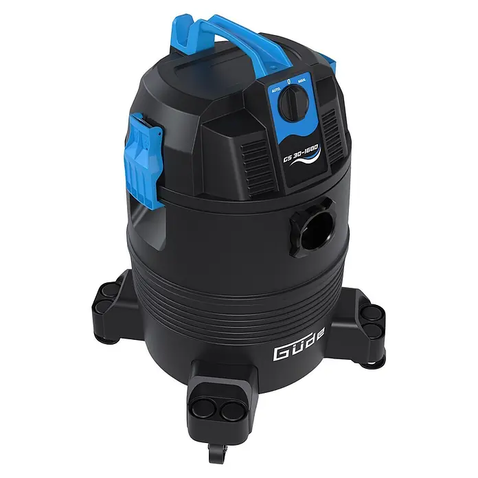 Güde Teichschlammsauger GS 30-1600 3 IN 1 - 1.600 W, Tankvolumen: 30 l - Schwarz-blauer Nass-Trockensauger mit Tragegriff, Bedienknopf und Rollen. Beschriftet mit 'GS 30-1600' und 'Güde'.