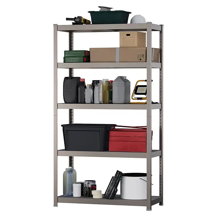 Metallregal - H x B x T: 180 x 100 x 45 cm, Traglast pro Boden: 50 kg, Anzahl Böden: 5 Stk., Stecken, Graphit - Graues Metallregal, gefüllt mit verschiedenen Werkzeugen, Kisten und Flüssigkeiten für Werkstatt oder Garage.