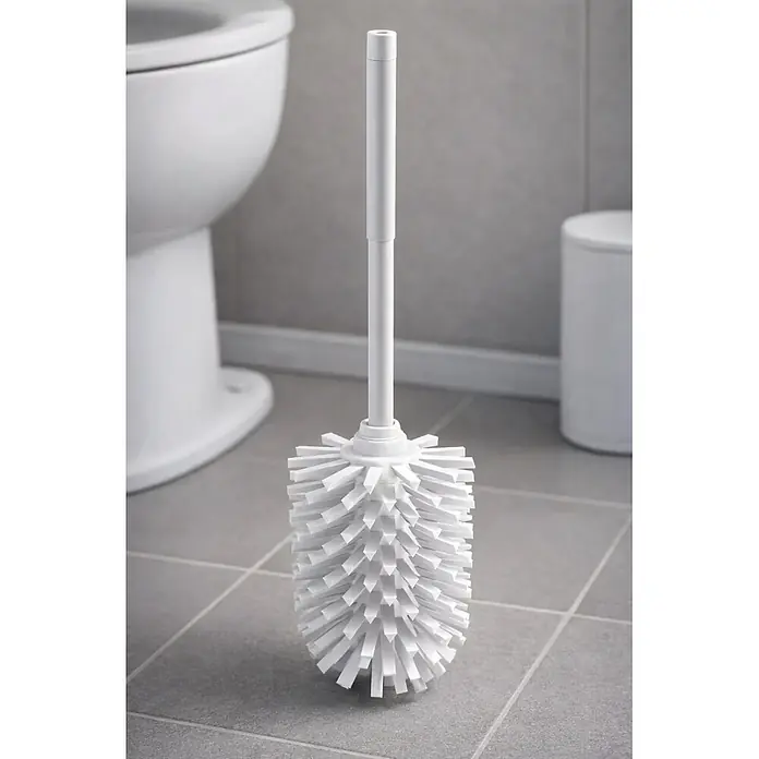 Camargue Cabezal de escobilla de recambio - Sin manilla, Silicona, Blanco - Escobilla de inodoro blanca con cerdas de silicona flexibles, en un baño junto al inodoro.
