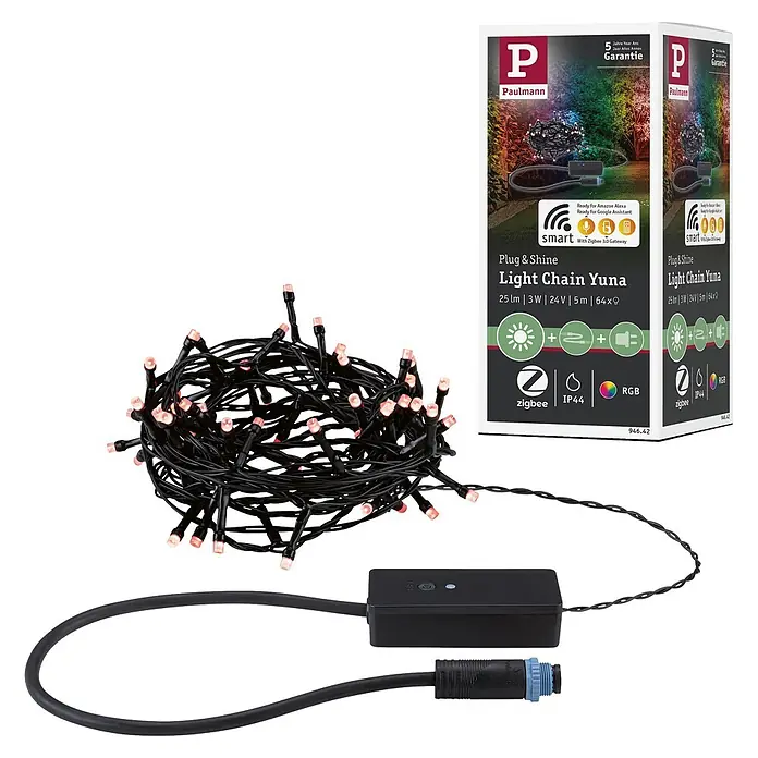 Paulmann Plug & Shine LED-Lichterkette Yuna - Außen, RGB, Länge: 7,4 m - Aufgewickelte schwarze Paulmann Plug & Shine LED-Lichterkette mit schwarzer Steuerbox, neben Produktverpackung.