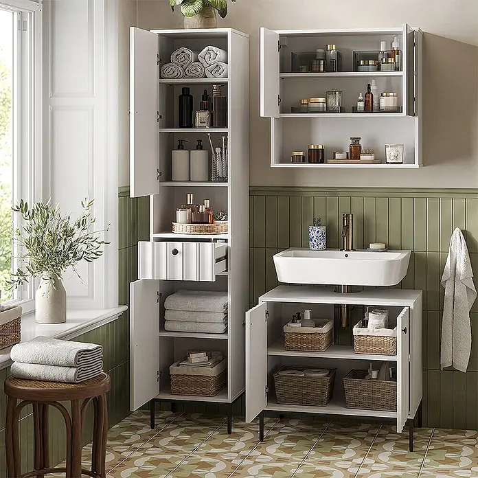 Vicco Badmöbel-Set Eliza Weiß Riffel 3 Teile - Weiß Riffel, Matt - Weißes Badezimmer-Aufbewahrungsmöbel-Set mit Hochschrank, Wandschrank und Waschtischunterschrank für Toilettenartikel und Handtücher.
