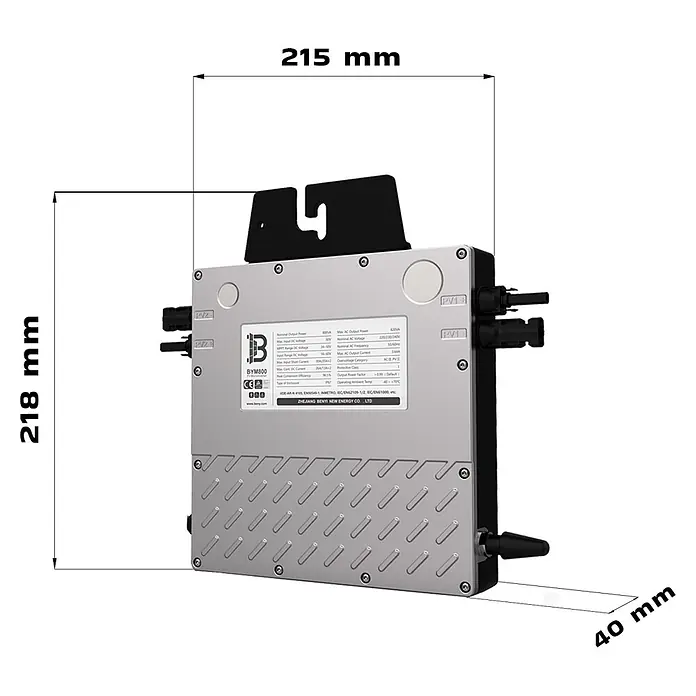 Sunniva Balkonkraftwerk-Set 1000 / 800 Watt mit BENY Wechselrichter - Nennleistung: 800 W, L x B x H: 1.906 x 1.134 x 30 mm - Silbergrauer BYM800 Solar-Mikrowechselrichter (215x218x40 mm) mit sichtbarem Etikett und Anschlüssen.