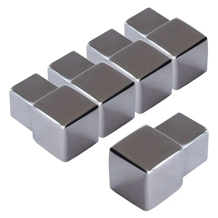 Dalsys Quadroprofil 5x Endstück 12,5mm Quadratprofil Edelstahl Poliert - Edelstahl, Silber - Mehrere glänzende silberne Metallblöcke mit abgerundeten Kanten, in Reihen angeordnet.