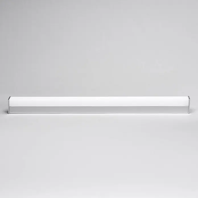 Lindby Wandleuchte Philippa - L x B x H: 7,8 x 89 x 4 cm, chrom / silber - Eine weiße lineare LED-Lichtleiste mit silbernem Gehäuse, horizontal dargestellt.