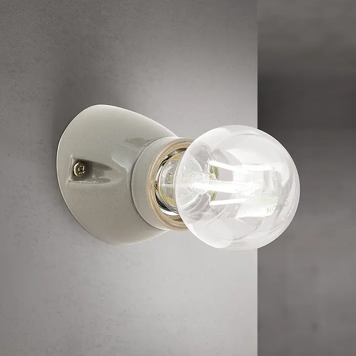 Orion Leuchten Wandleuchte - L x B x H: 7 x 7 x 6 cm, E27 - Hellgraue Keramik-Wandleuchte mit klarer LED-Glühfadenlampe.