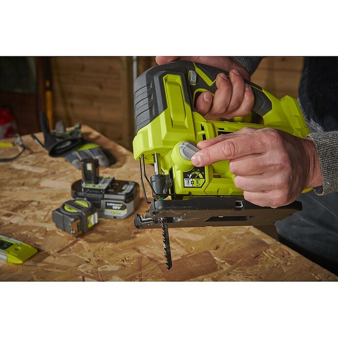 Ryobi ONE+ Accudecoupeerzaag RJS18-1C20S (18 V, Aantal accu's: 1 accu, 2 Ah) | BAUHAUS