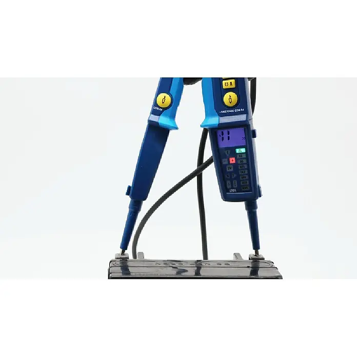 Pancontrol Spannungsprüfer Spannungs- & Durchgangsprüfer PAN MV-1000AD - 12 V - 690 V, Polanzahl: 1 Stk. - Blauer elektrischer Spannungsprüfer mit integriertem Display und Messspitzen, bereit für elektrische Messungen.