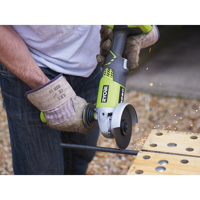 Ryobi ONE+ Haakse accuslijper R18AG-1X40GP (1 accu, 4 Ah, Schijfdiameter: 115 mm) | BAUHAUS