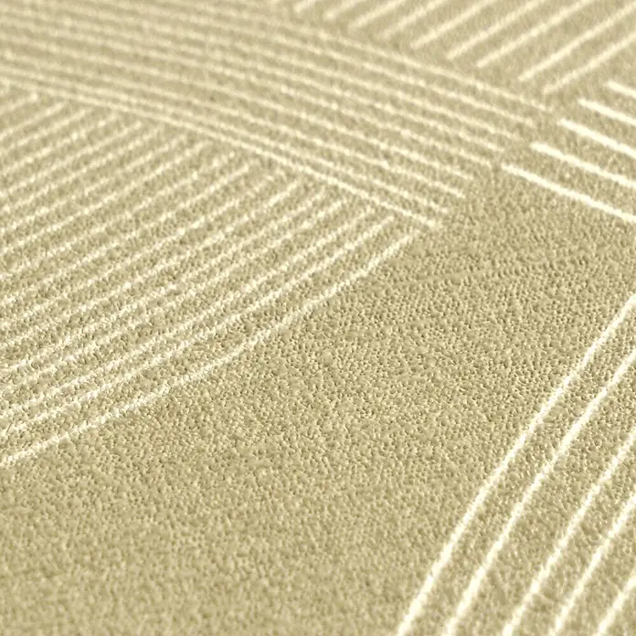 A.S. Création Cuba 2 Vliestapete Grafik - Braun-Gelb, Grafisch, 10,05 x 0,53 m - Helle beige Teppichstruktur mit erhabenen Parallellinien, die ein geometrisches Muster bilden.