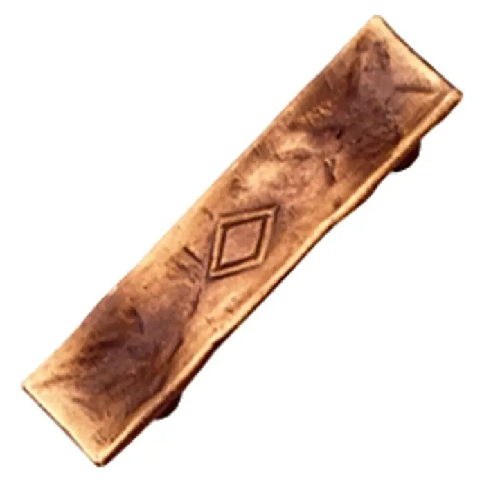 Nesu Tirador para muebles 2304C - L x An x Al: 9,4 x 2,5 x 2,1 cm, Acero - Una barra de cajón de color bronce con un patrón de diamante y un acabado rústico para muebles o armarios.