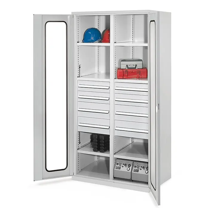 Kappes Metall-Mehrzweckschrank Schwerlastschränke mit Mitteltrennwand 1950x1000x600mm Sichtfenstertüren - 60 cm x 1.000 cm x 1,95 m, Lichtgrau - Grauer Metallschrank mit geöffneten Türen, der verstellbare Fachböden, Schubladen, Helme, Werkzeugkoffer und Geräte zeigt.