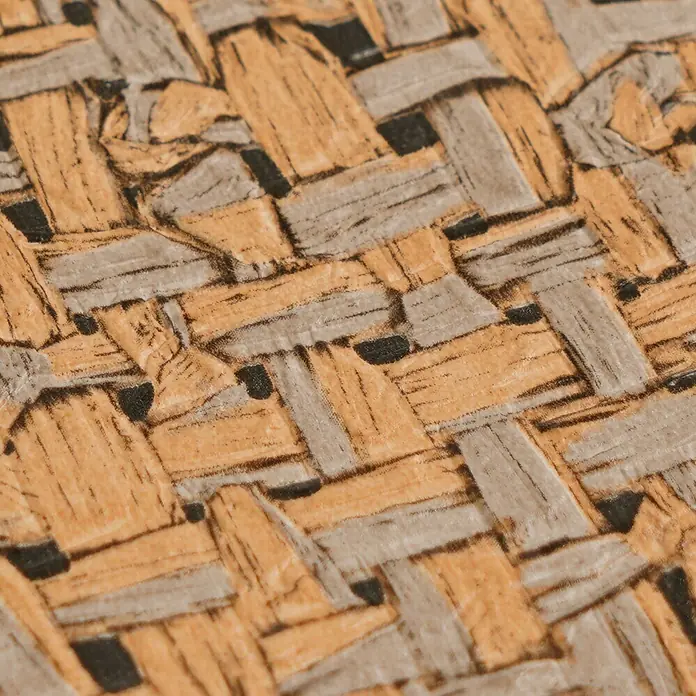 A.S. Création Metropolitan Stories Vibes & Styles Vliestapete Rattan - Orange-Grau, Uni, 10,05 x 0,53 m - Strukturierte Oberfläche mit einem geflochtenen Muster aus hellbeigen und grauen Streifen und dunklen Akzenten.