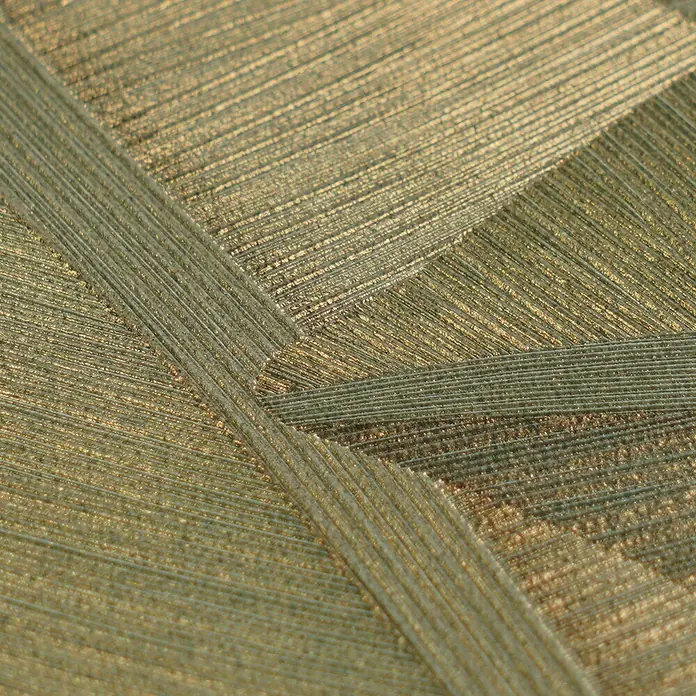 A.S. Création Metropolitan Stories Vibes & Styles Vliestapete Palme - Grün-Metallic, Floral, 10,05 x 0,53 m - Goldener Strukturstoff mit sich kreuzenden linearen Mustern.