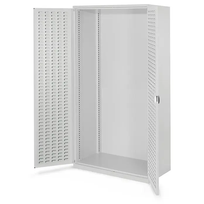 Kappes Metall-Mehrzweckschrank Schwerlastschränke ohne Mitteltrennwand 1950x1000x600mm Modell 40 Schlitzp - 60 cm x 1.000 cm x 1,95 m, Lichtgrau - Weißer Metallschrank mit zwei offenen perforierten Türen und verstellbarem Innenraum.