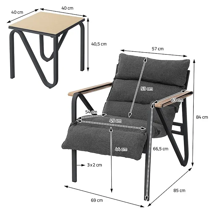 ML-Design Gartenstuhl-Set mit Tisch - 3 Stk., Stahl pulverbeschichtet, kationisches Polyestergewebe, Schaumstoff, Keramikglas, Anthrazit, Braun - Dunkelgrauer Loungesessel mit Holzarmlehnen und passendem Beistelltisch mit heller Holzplatte, Maße angezeigt.