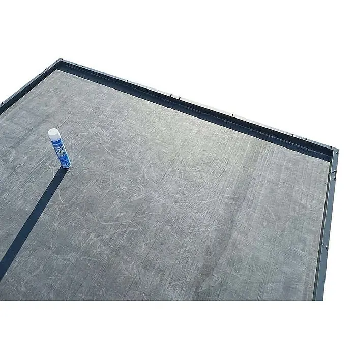 Alpholz Gartenhaus Premium EPDM Dacheindeckung Nr. 37 - 5,5 x 7,5 m - Außenmaß inkl. Dachüberstand (B x T): 550 x 750 cm, Kunststoff, Schwarz - Blau-weiße Klebstoffdose auf einer dunkelgrauen Flachdachbahn.