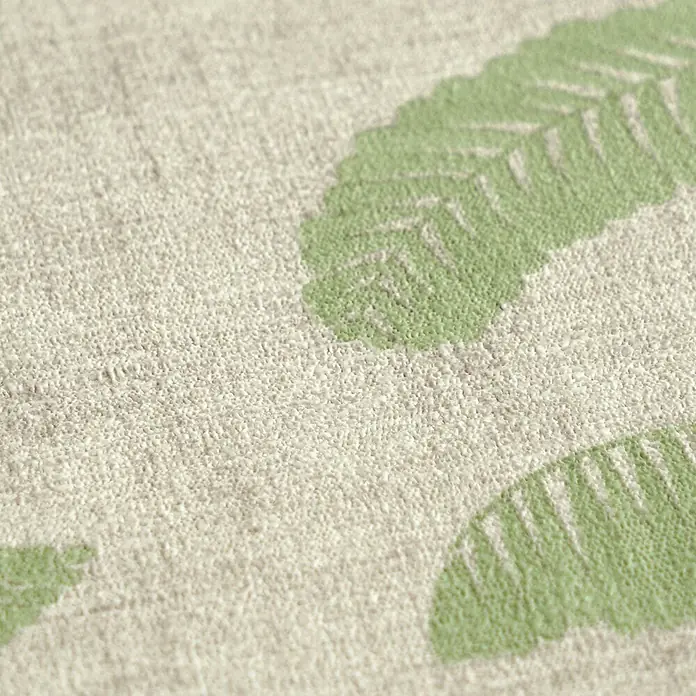 A.S. Création Cuba 2 Vliestapete Palmen II - Beige-Grün, Floral, 10,05 x 0,53 m - Nahaufnahme von hellem Strukturgewebe mit grünem Farnblattmuster.