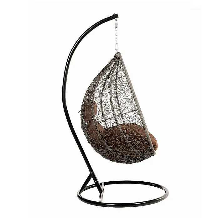 Home Deluxe Hängesessel CIELO - L x B x H: 104 x 104 x 200 cm, Grau - Hängesessel mit schwarzem Gestell, grauem Korbgewebekorb und braunem Kissen.