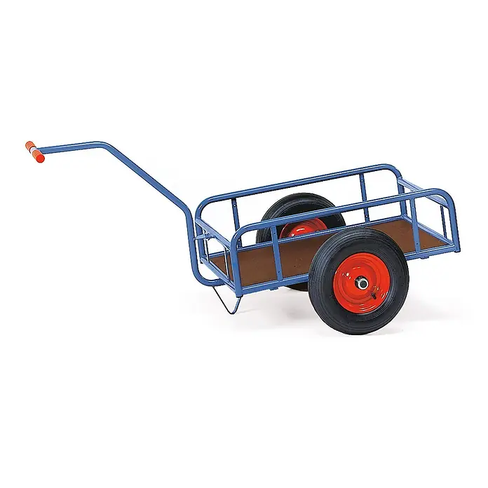 Fetra Bollerwagen Handwagen mit Geländer 250mm hoch 1145x545mm Ladefläche Luftbereifung - L x B x H: 152,6 cm x 83,2 cm x 0,01 m - Blauer Gartenwagen mit Holzboden, roten Rädern und orangefarbenem Griff für einfachen Transport.