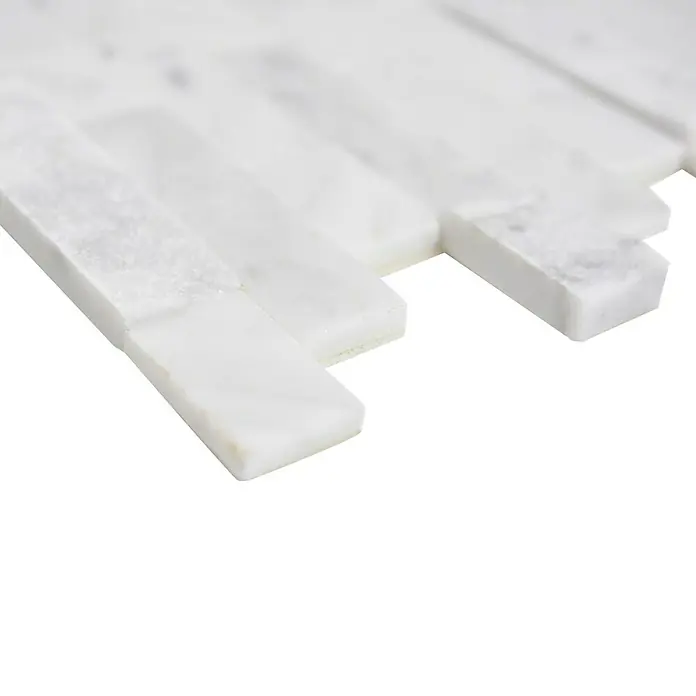 Selbstklebemosaik SAM 4NM22 - 30 x 27,5 cm, Weiß, Matt - Nahaufnahme von weißen Marmor Mosaikfliesen, die ein elegantes und modernes Design für Wand- und Bodenbeläge bieten.