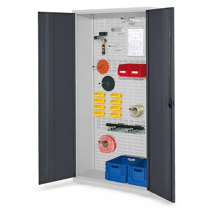 Kappes Metall-Mehrzweckschrank ®RasterPlan Werkstückschränke 1950x1000x410mm mit Vollblechtüren anthra - 41 cm x 1.000 cm x 1,95 m, Anthrazitgrau - Grauer Metall-Werkstattschrank mit dunklen Türen und perforierter Werkzeugwand, ausgestattet mit Haltern, Behältern und Kisten für ordentliche Lagerung.