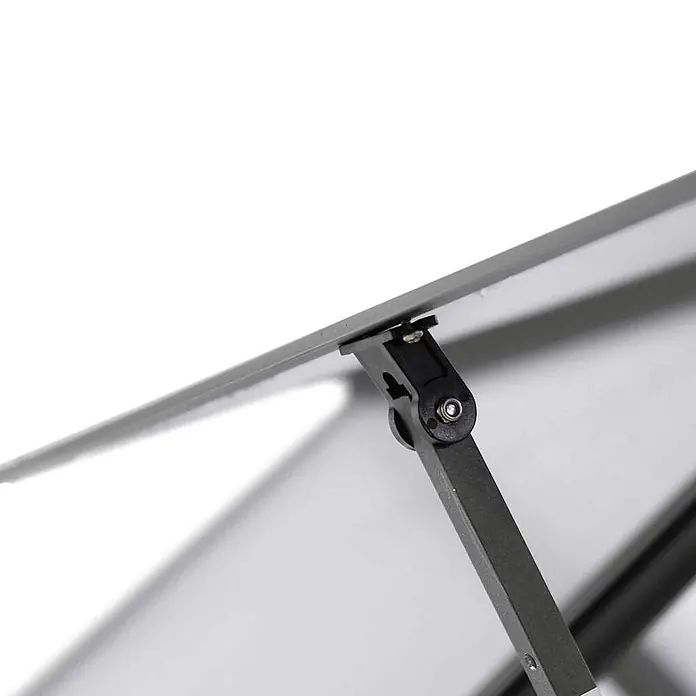 Furnicato Gewächshaus Polycarbonat Anthrazit - 58 x 169 cm, Material Seitenwand: Kunststoff, 10 mm, anthrazit - Schwarzer Kunststoff-Scharniermechanismus, der eine helle Platte mit einem dunklen Stützarm mittels einer sichtbaren Metallschraube verbindet.