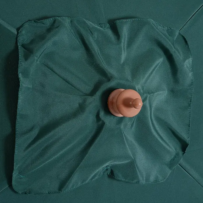 Furnicato Balkonschirm - Grün - Dunkelgrüne Stoff-Sonnenschirmbespannung mit einem zentralen braunen Plastikknauf.