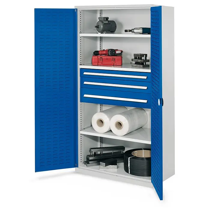 Kappes Metall-Mehrzweckschrank Schwerlastschränke ohne Mitteltrennwand 1950x1000x600mm Modell 46 Schlitzp - 60 cm x 1.000 cm x 1,95 m, Enzianblau - Metall-Werkstattschrank mit blauen Türen und Schubladen, gefüllt mit Werkzeugen und Materialien auf weißen Ablagen.