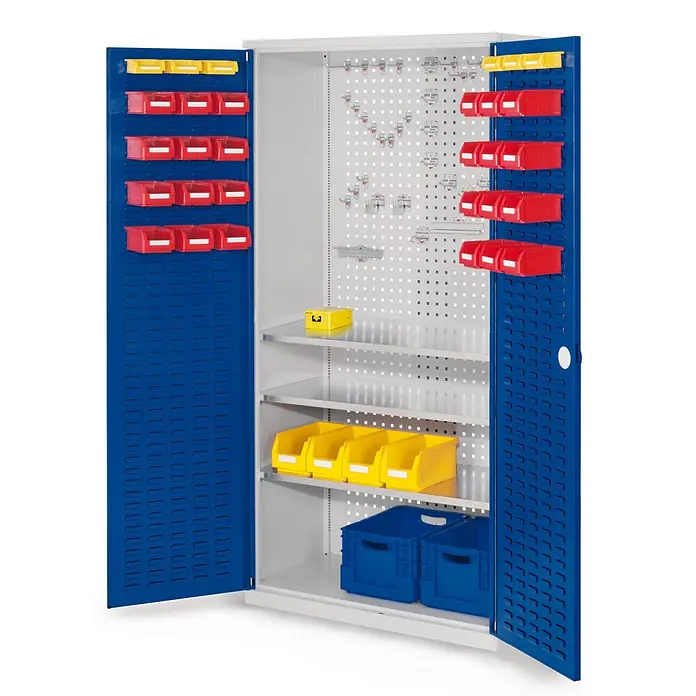 Kappes Metall-Mehrzweckschrank ®RasterPlan Werkzeugschrank 1950x1000m Modell 6 Tiefe 500mm Schlitzplatten - 50 cm x 1.000 cm x 1,95 m, Enzianblau - Robustes Metalllagerregal mit blauen Türen und grauem Korpus, geöffnet, mit Regalen, Lochwand und Organisationsbehältern.