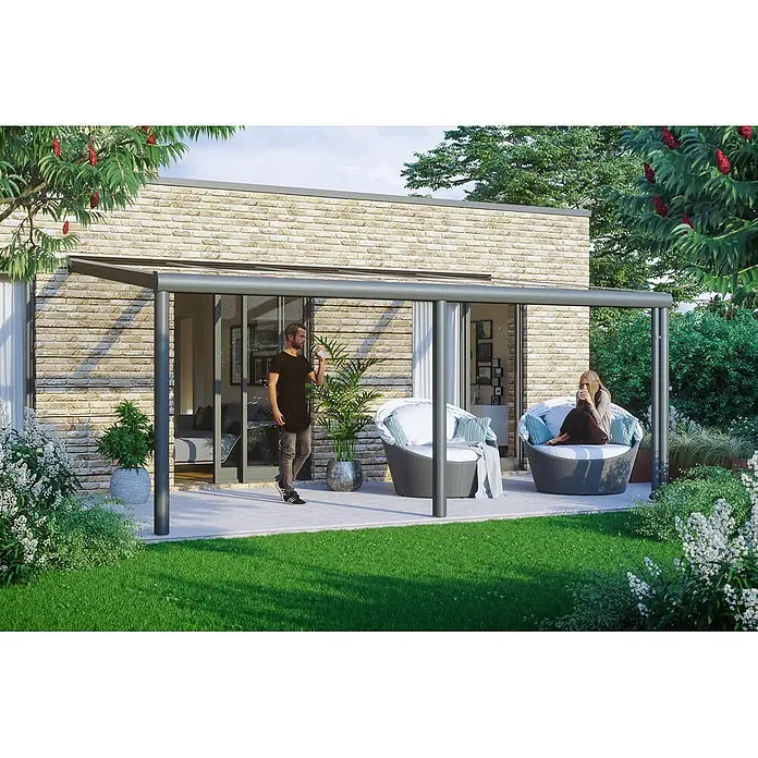 SKAN HOLZ Terrassenüberdachung Garda - B x T: 541 x 257 cm, Anthrazit, Polycarbonat, Transparent - Moderne graue Terrassenüberdachung mit transparentem Dach, an ein Backsteinhaus angebaut, überdacht eine Terrasse.