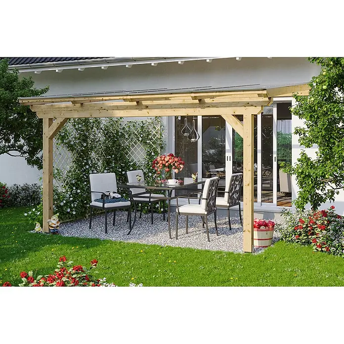 SKAN HOLZ Terrassenüberdachung Ancona - B x T: 434 x 250 cm, Natur, Polycarbonat, Transparent - Holzpergola spendet Schatten über einem Essbereich auf einer Kiesterrasse am Haus.
