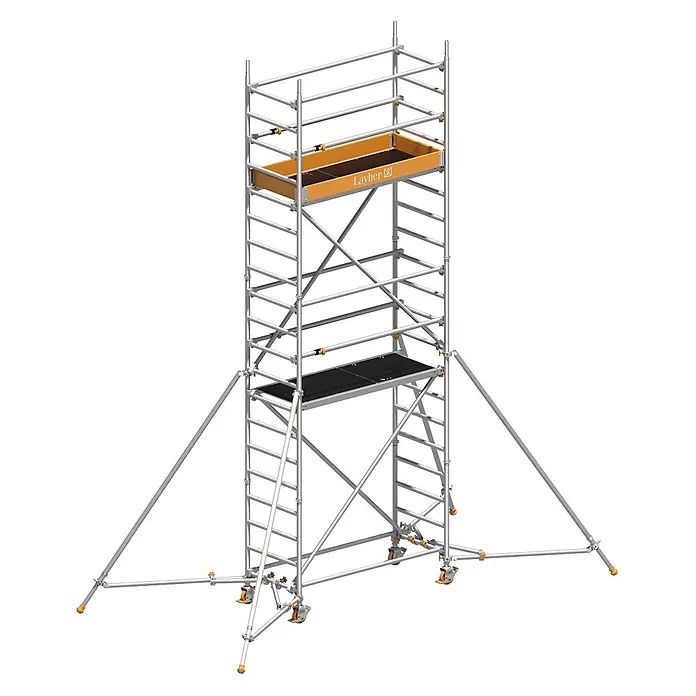 Layher Rollgerüst Rollgerüst Uni Leicht mit Sicherheitsaufbau P2 und Uni Telegeländer sowie - Arbeitshöhe: 6.100 m - Silbernes mobiles Gerüst mit schwarzen Plattformen, einer orangen Ablagewanne und Stabilisatoren auf Rädern.
