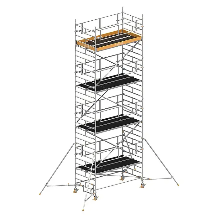 Layher Rollgerüst Rollgerüst Uni Breit P2 Safety Plus mit Doppelgeländer und ausziehbaren G - Arbeitshöhe: 9.200 m - Hoher, silberfarbener mobiler Gerüstturm mit mehreren schwarzen Arbeitsplattformen, einer orange gerahmten Plattform und stabilisierenden Auslegern auf Rädern.