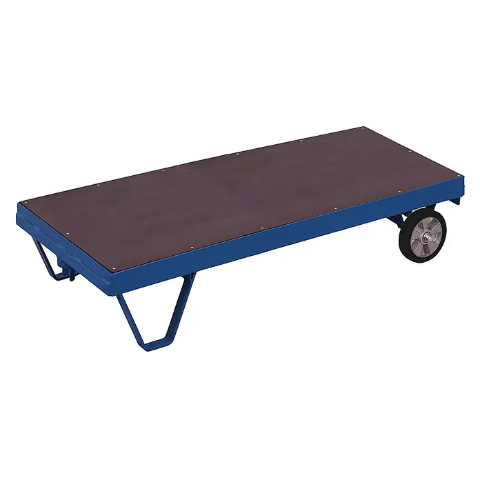 Variofit Transportroller Schwerlast -Rollplatte 1500kg Traglast Elastik 1190x800mm -  - Blauer Metall-Plattformwagen mit dunkelbrauner Ladefläche, zwei Rädern und stabilen Beinauflagen zum Transport.