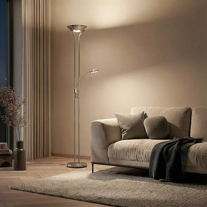 Lindby LED-Deckenfluter Josefin - alu / grau / zink, alu / grau / zink, Warmweiß - Stehleuchte aus gebürstetem Metall mit Deckenfluter und verstellbarer Leselampe im Wohnzimmer.