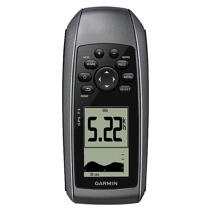 Garmin GPS Handgerät GPS 73 - L x B x H: 6,6 x 3 x 15,2 cm, Ausstattung: NMEA-Ausgang, Anschlüsse: USB - Graues und schwarzes tragbares Garmin GPS 73 Gerät mit Display, das 'SOG 5.22 kh' anzeigt, und Navigationstasten.