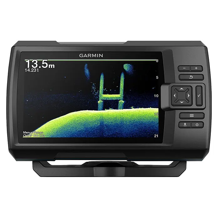 Garmin Fishfinder Striker Vivid 7cv - Geber: GT20 Geber, Bildschirmtyp: WVGA-Farbdisplay - Garmin Fischfinder in Dunkelgrau mit Bildschirm, der Sonardaten (13,5 m Tiefe) und Unterwasserstrukturen zeigt.