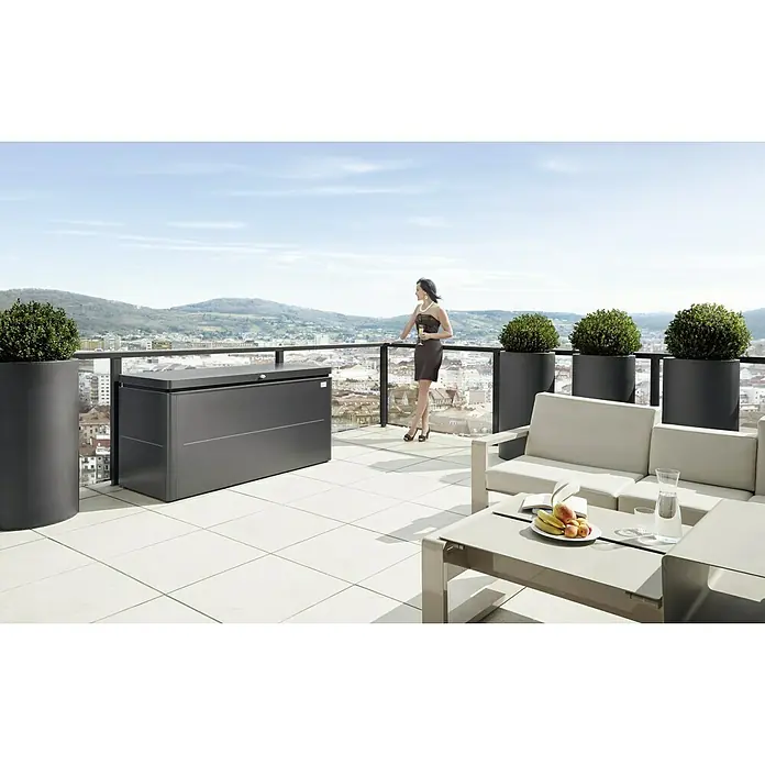 Biohort LoungeBox Gartenbox LoungeBox 200 - Dunkelgrau Metallic, L x B x H: 200 x 84 x 88 cm, Stahl - Elegante Terrassengestaltung mit einer geräumigen, anthrazitfarbenen Gartenbox, die Funktionalität und modernes Design stilvoll vereint.