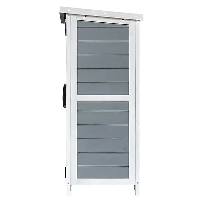 Home Deluxe Geräteschrank YANA M - Außenbreite inkl. Dachüberstand: 90 cm, Außentiefe inkl. Dachüberstand: 40 cm, Holz, Grau - Hoher weiß-grauer Outdoor-Schrank mit schrägem Dach und horizontalen Lamellen, mit schwarzem Griff.