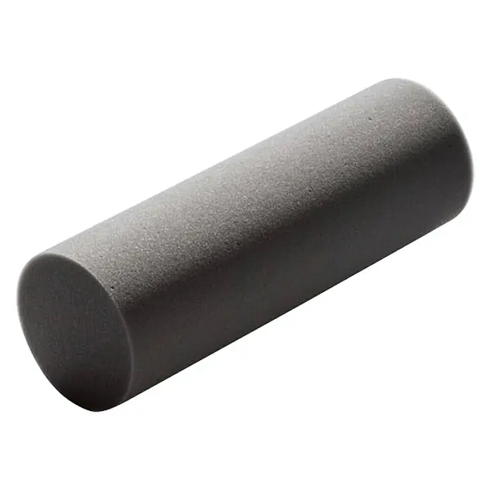 Nackenrolle Terrapur - Ø x L: 15 x 45 cm, PU-Schaum - Nahaufnahme einer grauen Schaumstoffrolle. Die Rolle ist zylindrisch und hat eine leicht unebene Textur, ideal zur Muskelentspannung.
