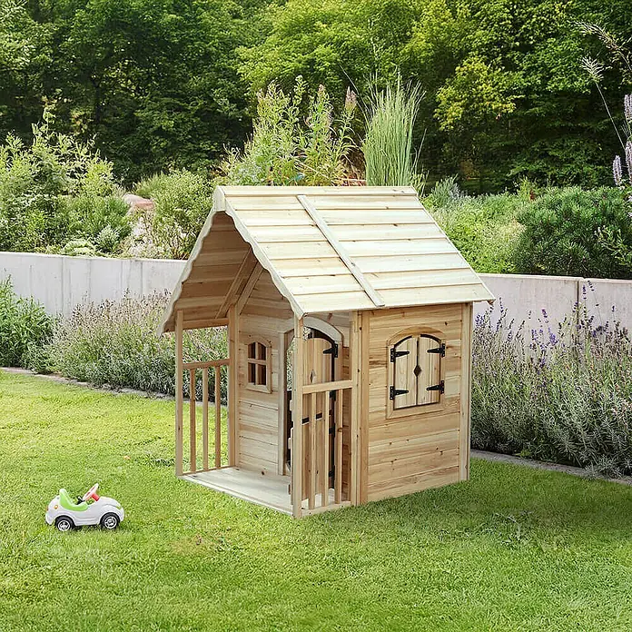 Home Deluxe Spielhaus KIMI - Holz, Natur - Kinderspielhaus aus hellem Holz mit kleiner Veranda und Fensterläden.