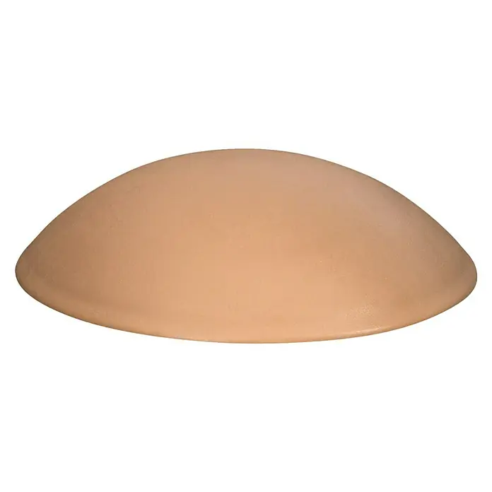 Portaferm Türpuffer - Durchmesser: 40 mm, Beige, 2 Stk. - Nahaufnahme eines halbrunden Brustprothesen-Formstücks, das sich für zusätzlichen Komfort und eine natürliche Form in BHs einsetzen lässt.