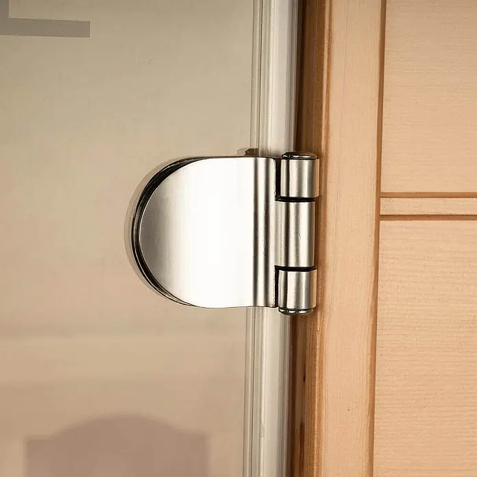 HOME DELUXE - Infrarotkabine mit Vollspektrumstrahler REDSUN M - 120 x 105 cm für 2 Personen -  - Gebürstetes Metall-Glastürscharnier, verbindet transluzente Platte mit hellem Holzrahmen.