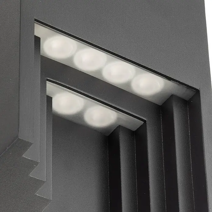 Lindby Außenwandleuchte Aurali - schwarz, IP65 - Dunkelgraue moderne LED-Außenwandleuchte mit linearen Lichtquellen.