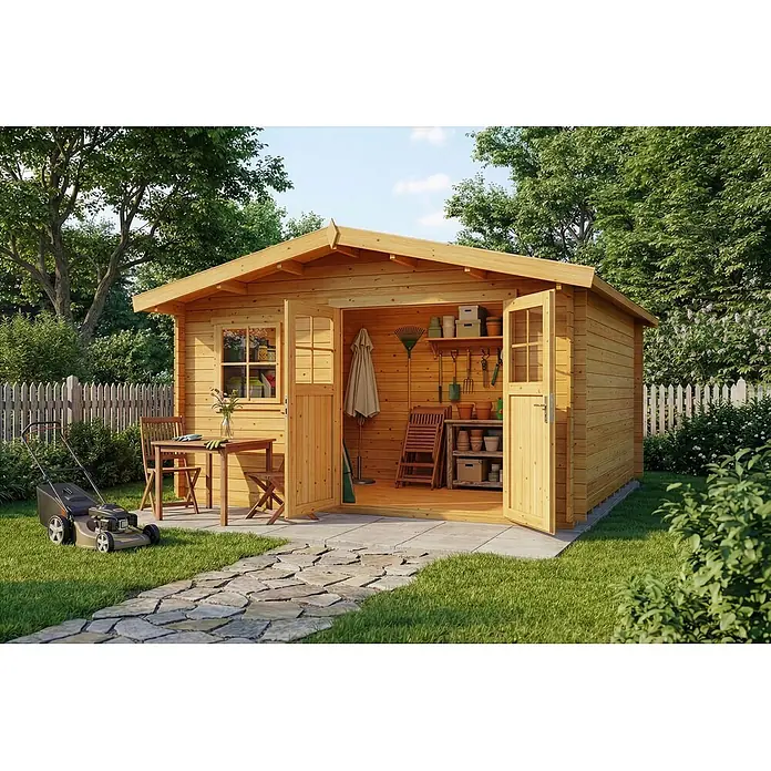 Alpholz Gartenhaus Valeria - Außenmaß inkl. Dachüberstand (B x T): 438 x 427 cm, Holz, Pinie - Gartenhaus aus Naturholz mit geöffneten Türen, das Gartenwerkzeuge und Regale zeigt. Eine kleine Sitzecke ist davor.
