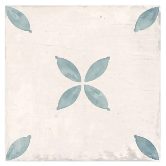Feinsteinzeugfliese Sofia - 24,8 x 24,8 cm, Marina, Matt - Quadratische cremeweiße Keramikfliese mit hellblauen, dezent gemusterten Blumen.