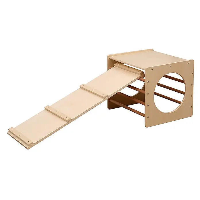 Home Deluxe Klettergerüst FINN - Holz, Natur - Helles Holzklettergerüst für Kinder, mit Leiter, runder Öffnung und Rampe/Rutsche mit Greifleisten.
