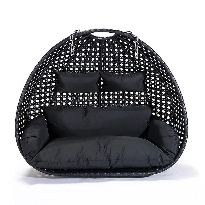 Home Deluxe Hängesessel TWIN Korb inkl. Kissen - Kunststoff, Schwarz - Schwarzer geflochtener Rattan-Doppelhängesessel mit bequemen schwarzen Kissen.